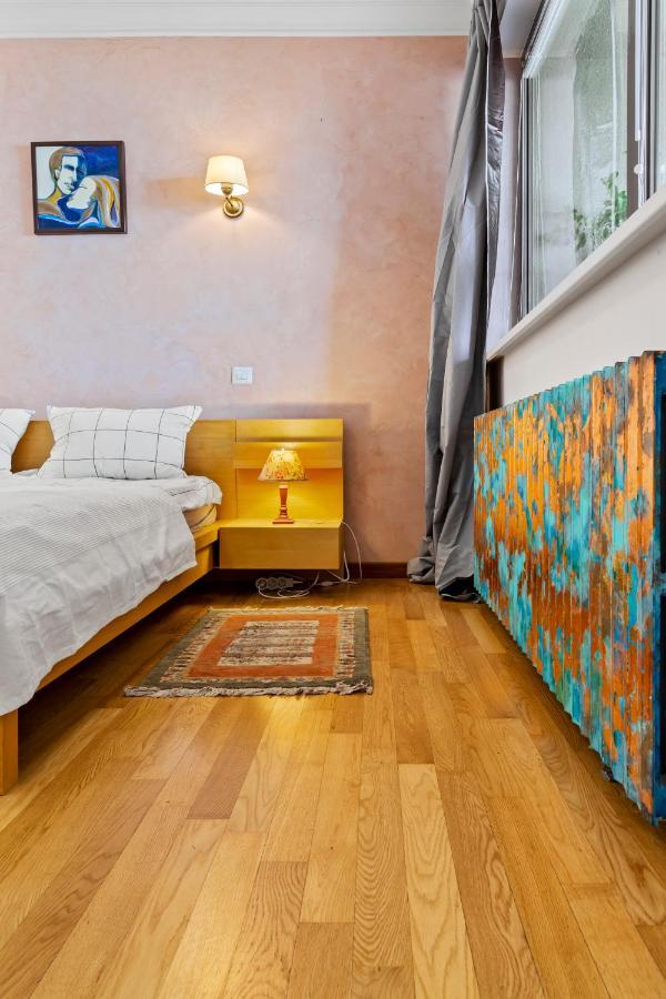 125 Sqm Family Friendly With Kids Room Bucharest Exterior photo